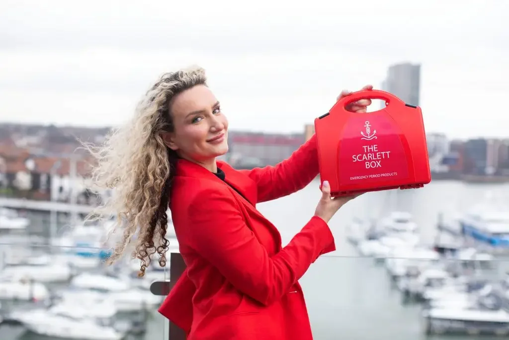 Scarlett Barnet Smith Holding the Scarlett Box